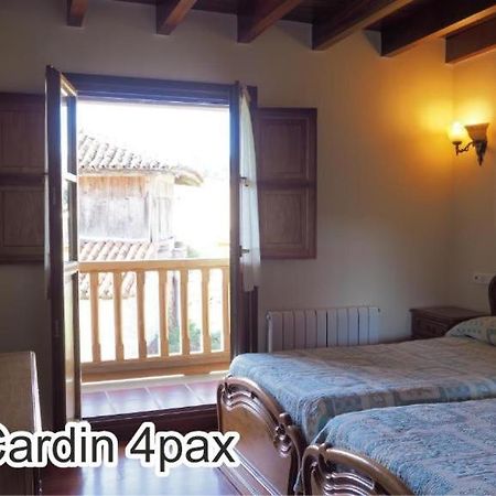 Casa Cardin Apartman Onís Kültér fotó