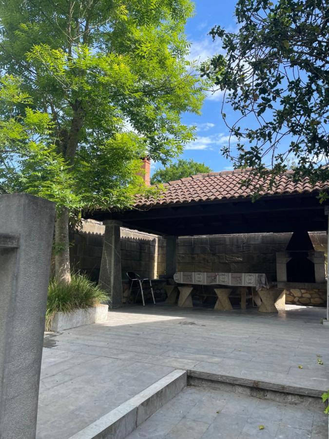 Casa Cardin Apartman Onís Kültér fotó