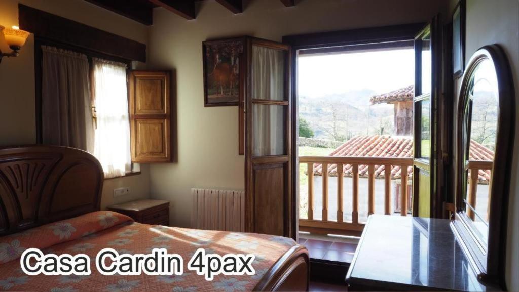Casa Cardin Apartman Onís Kültér fotó
