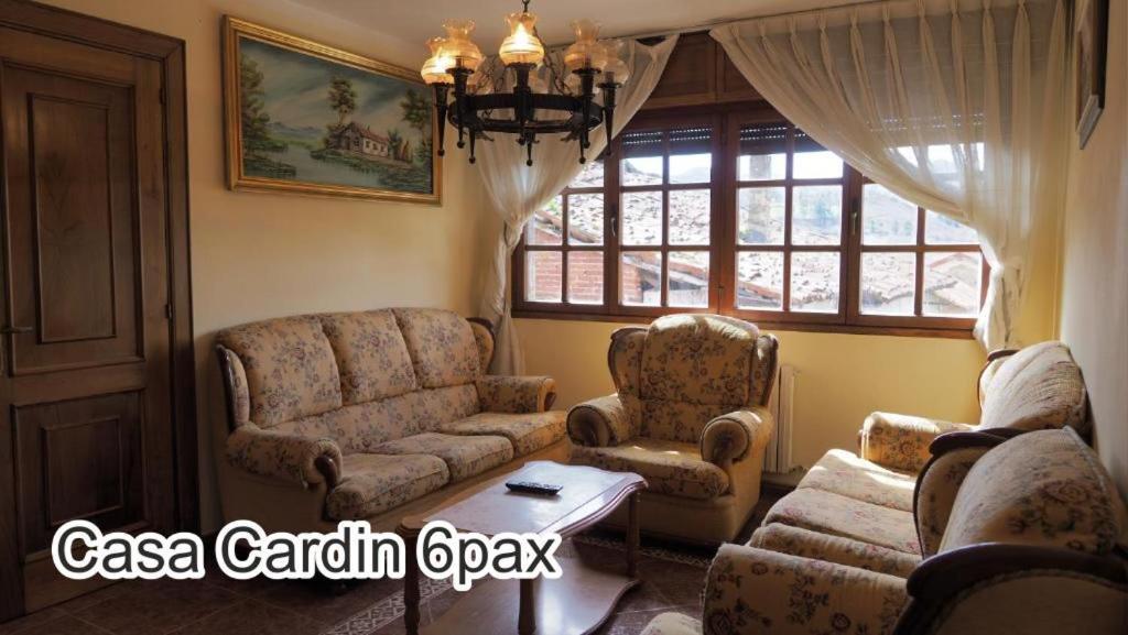 Casa Cardin Apartman Onís Kültér fotó